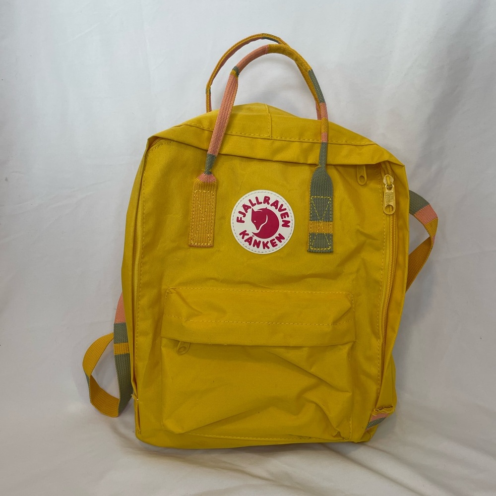 Special edition Fjällräven Kånken backpack Warm Yellow/Random Blocked